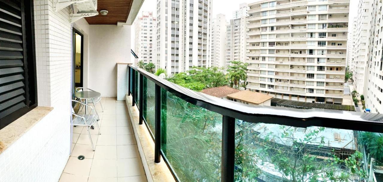 Apart no Capitânia Varam Guarujá Apartment Exterior foto
